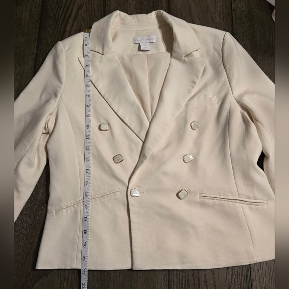 House of Harlow 1960 Cream Color Blazer with Pearlescent Buttons - Picture 9 of 13